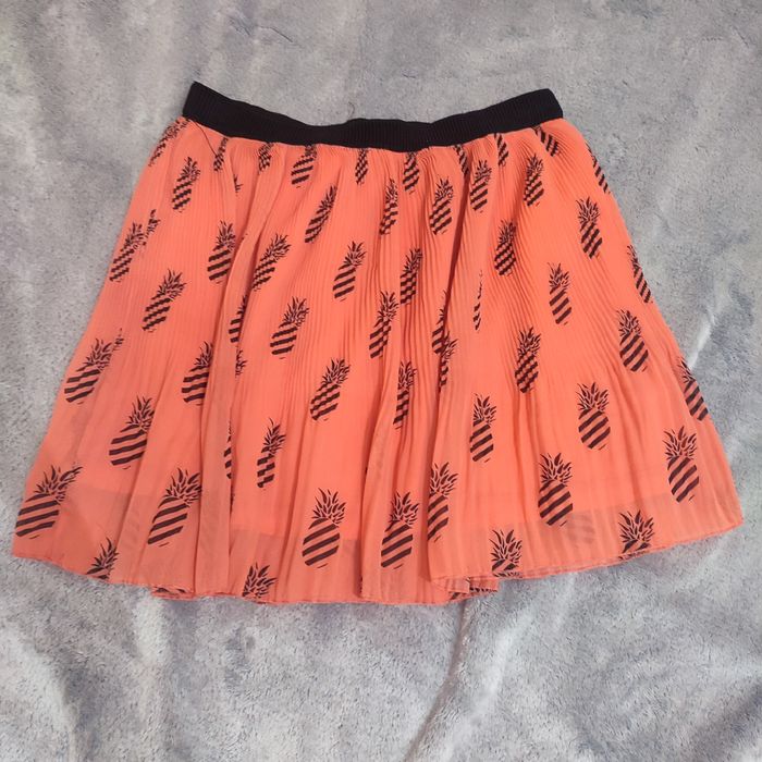 Дамска лятна къса пола XS-M