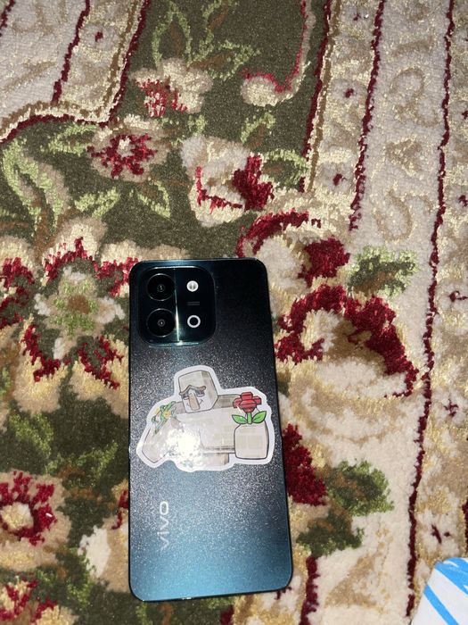 виво У28 256 гб озу8+8