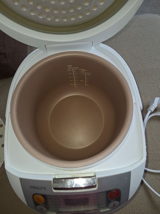 Мултикукър Philips