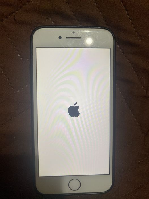 Vand iphone 8 merge perfect