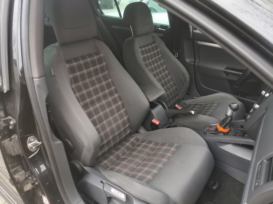 Volkswagen Golf 5 GTI