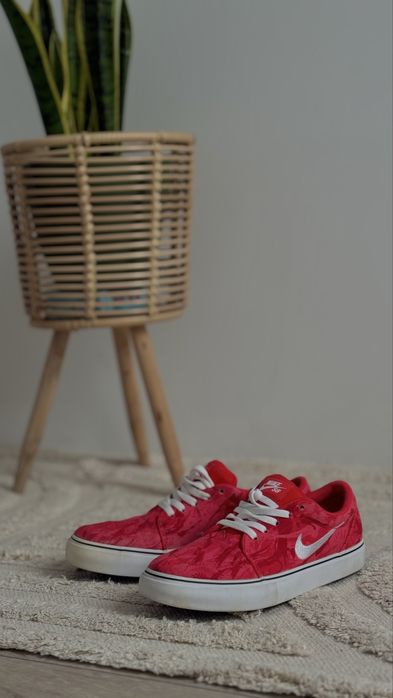 Nike SB кецове, червени, размер 38