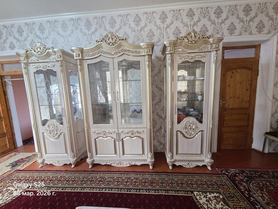 Стенка пенал 3 секции