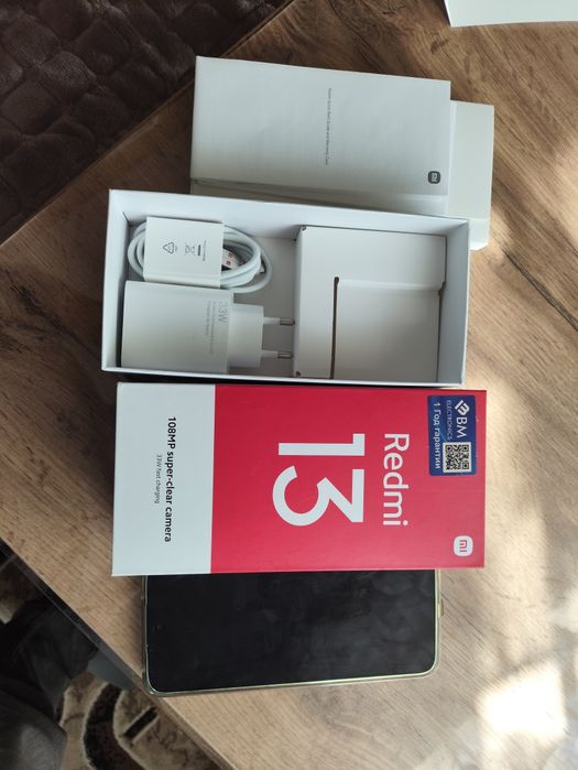 Продам смартфон Redmi 13