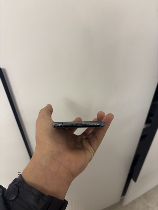 Продам Iphone 11pro