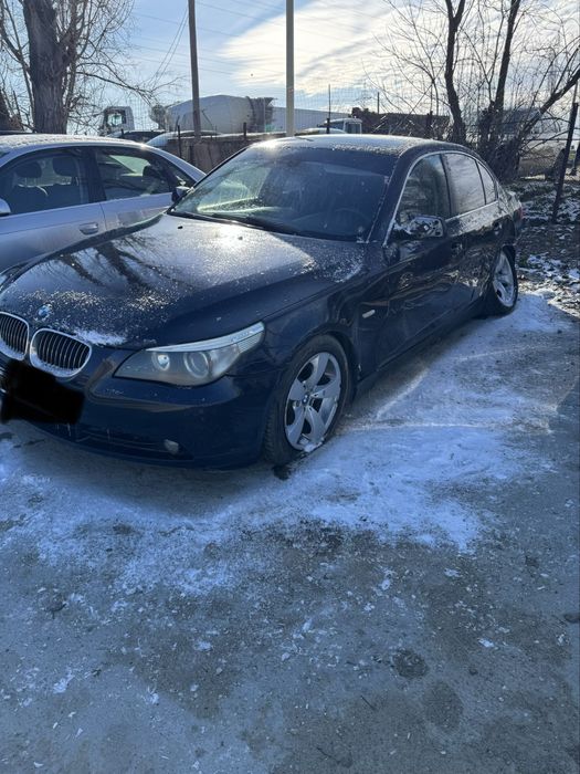 Dezmembrez Bmw e60 530 -231cp avariat