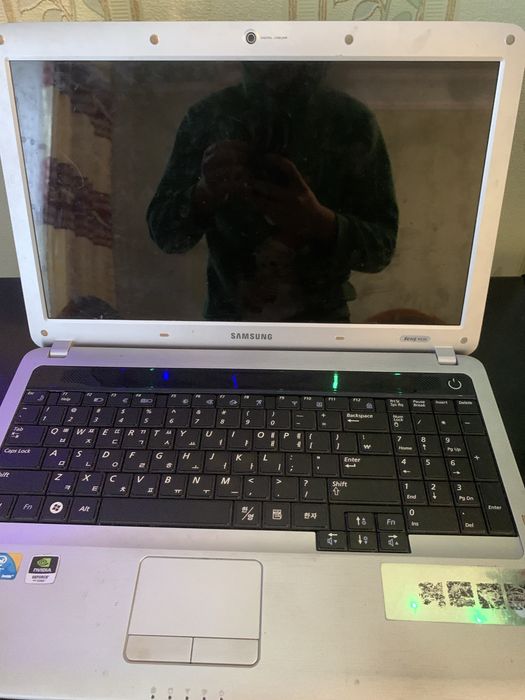 Ноутбук проооодам