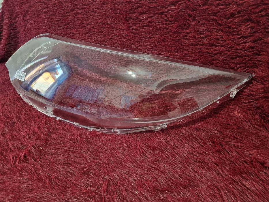 Киа Рио стекло для фары