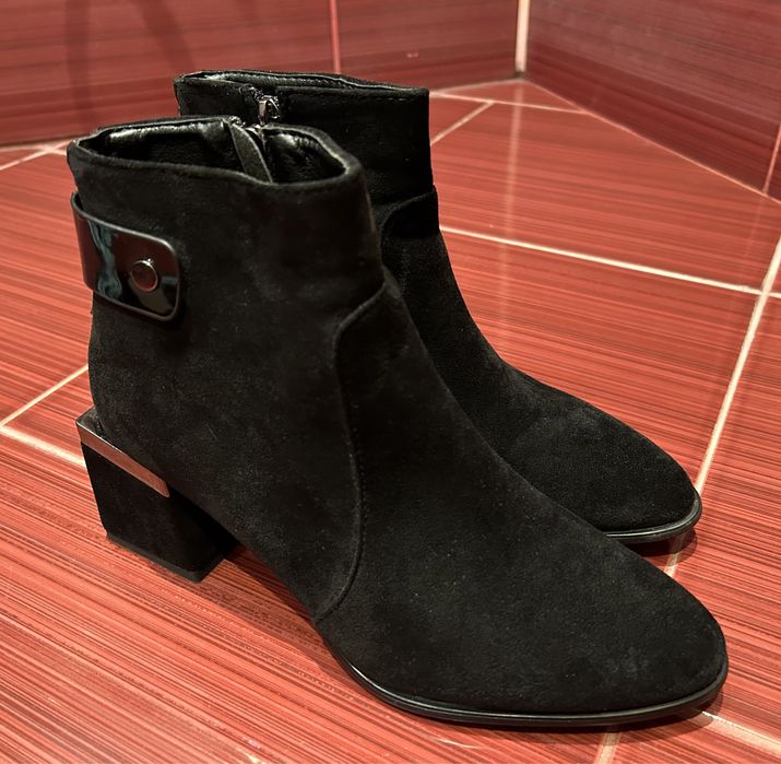 Боти ежедневно елегантни