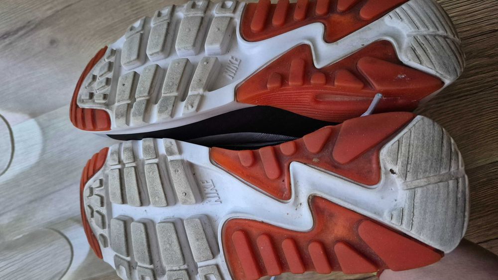 Дамски маратонки NIKE Air Max размер38/24смм
