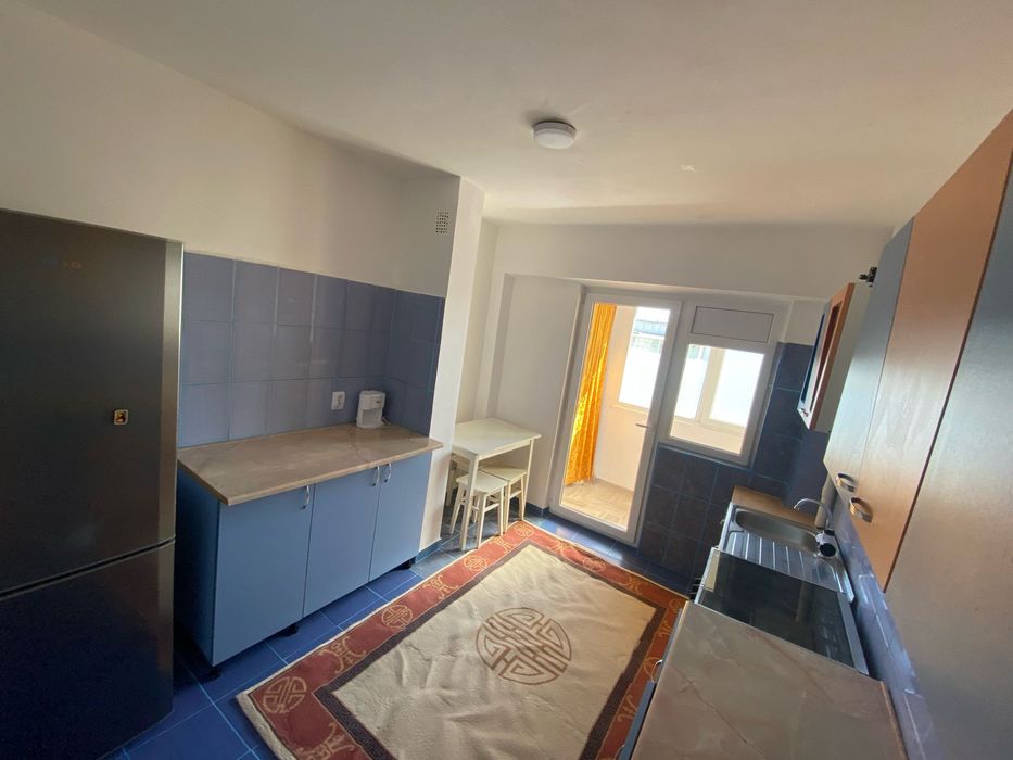 Inchiriez apartament 2 camere