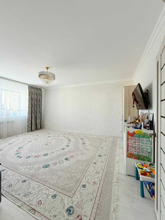 Продам 1 комн.кв Батыс 2