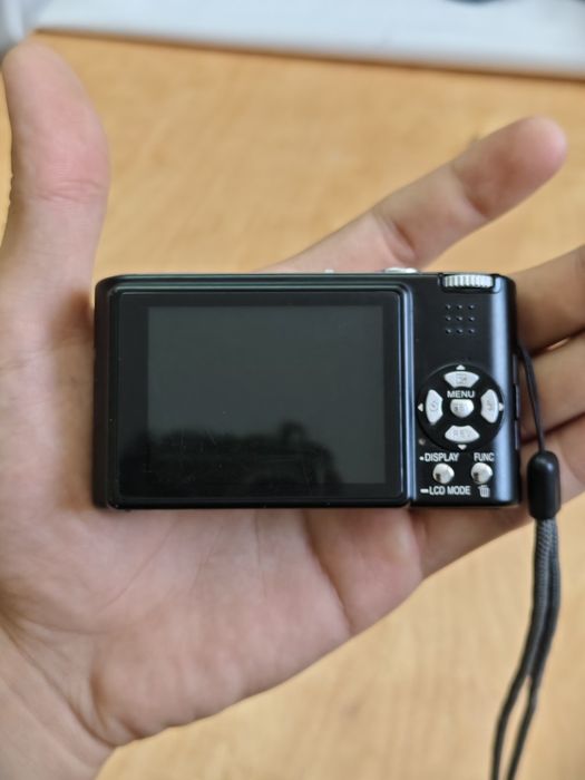 Panasonic Lumix DMC-FX10 мыльница