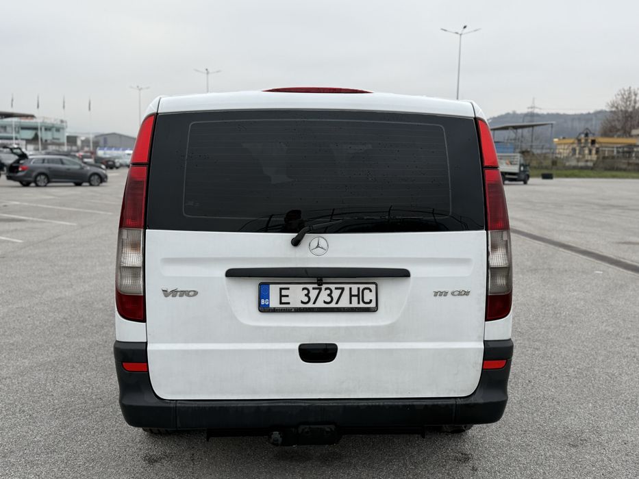 Mercedes Vito 110кс 9 местен Ръчка