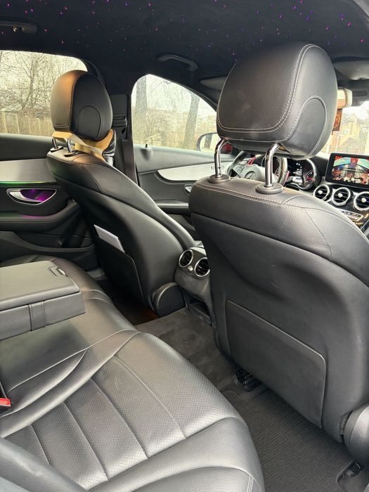 Mercedes-Benz / C-Class / 2015 /