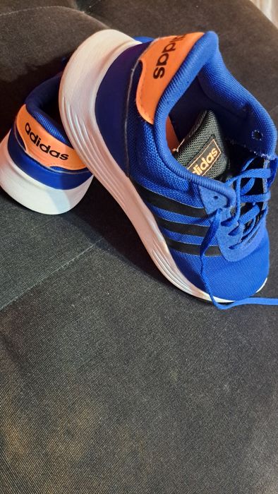 Маратонки Adidas