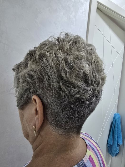 Услуги парикмахера. Ботокс (лечение) волос. Саина-Абая