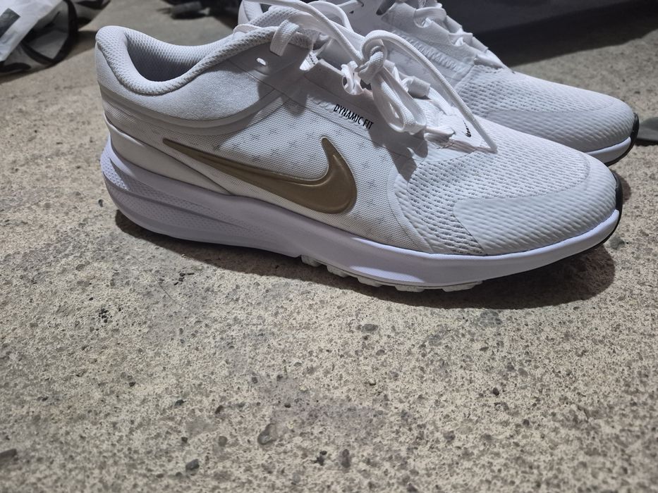 NikeДамски Маратонки