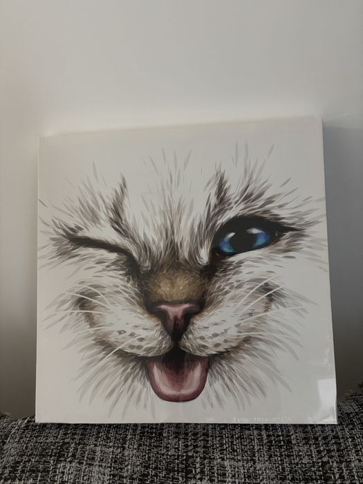 Картина котка платно