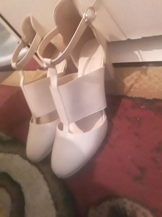 туфлилер сатылады