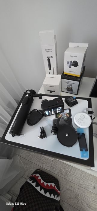 Insta360 Go Ultra Camera Video Sport Ultra-compacta 4K