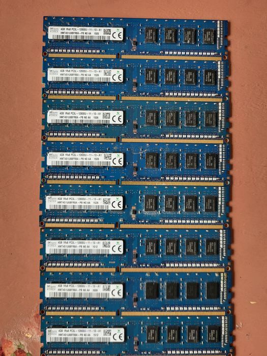 Lot memorii DDR3 (12 buc 4Gb și 13 buc 2Gb SoDimm)