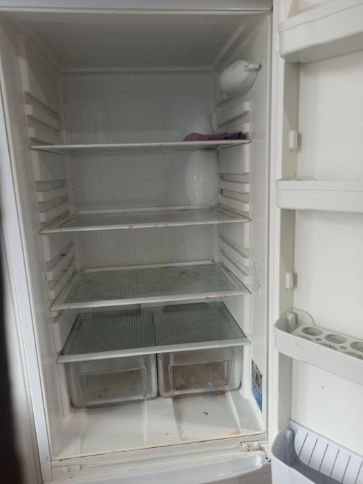Продам холодильник