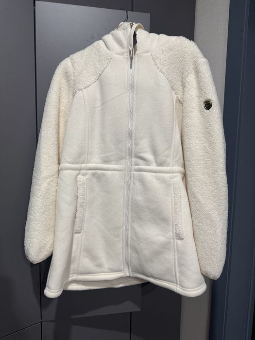 Ayollar uchun pidjak Amerikadan kelgan