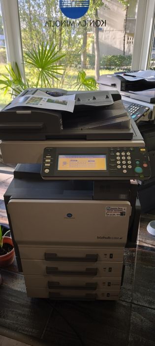 Copiator Konica Minolta Bizhub C352 sh