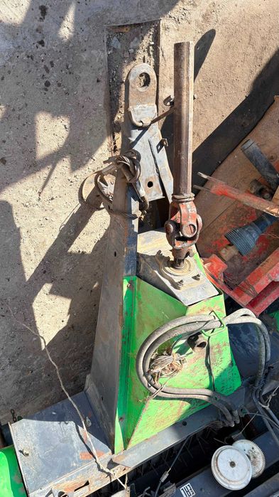 Пресс-подборщик рулонный ПР-Ф-145