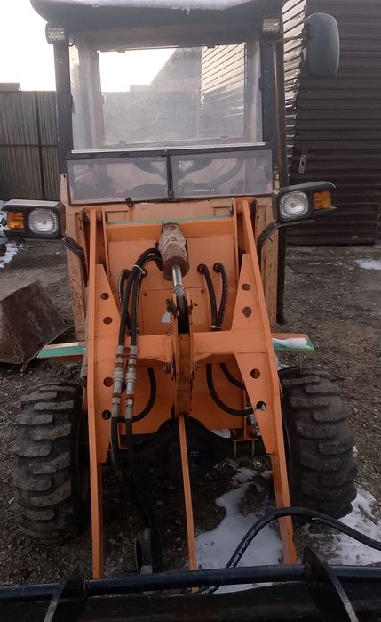 Мини погрузчик фронтальный