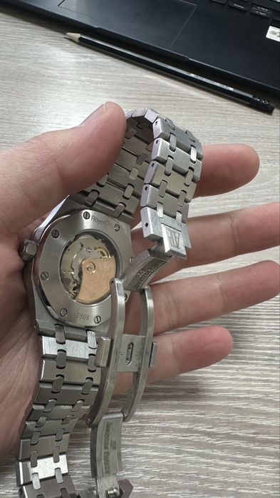 Продам часы audemars piguet