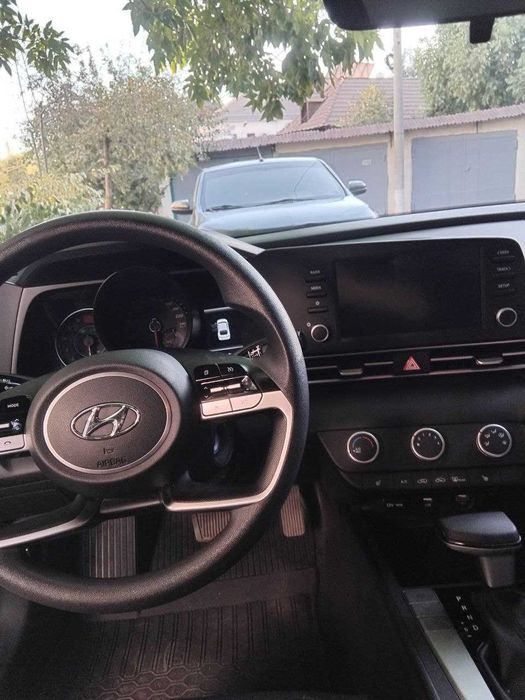 Hyundai Elantra 2022 Хюндай Элантра