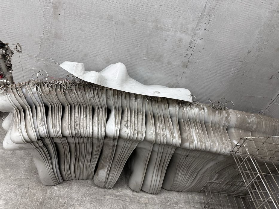 полу-манекен.