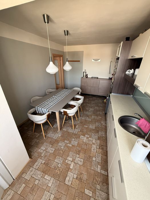 Apartament 3 camere, ultracentral Oradea, mobilat si utilat