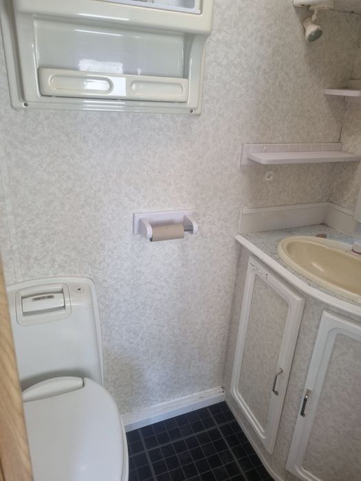 Vând rulota stare buna ,neinmatriculata