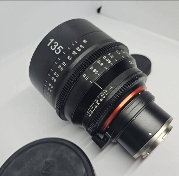 Samyang XEEN 135mm Cinelens obiectiv video profesional Sony E