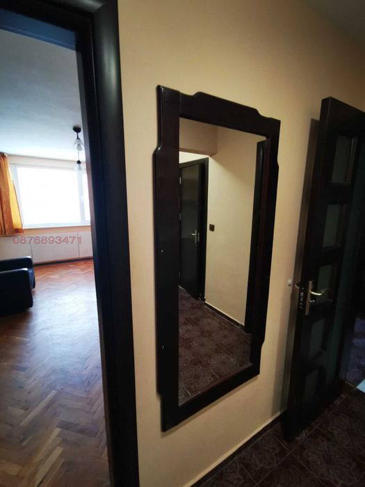 Дава се под наем Тристаен апартамент в Варна, Център - 70 кв.м за 561 € - Снимка #9