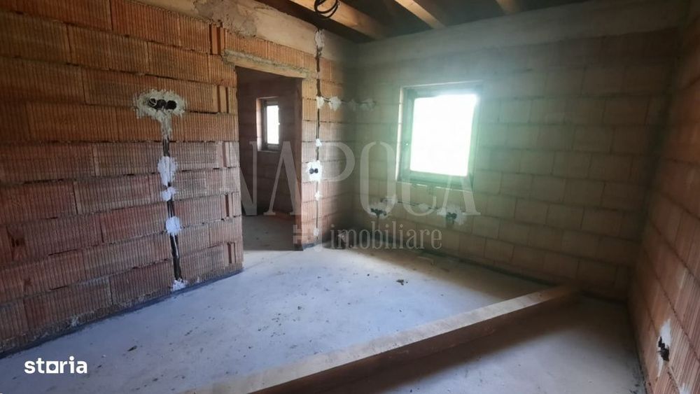 Casa 5 camere de vanzare in Salicea