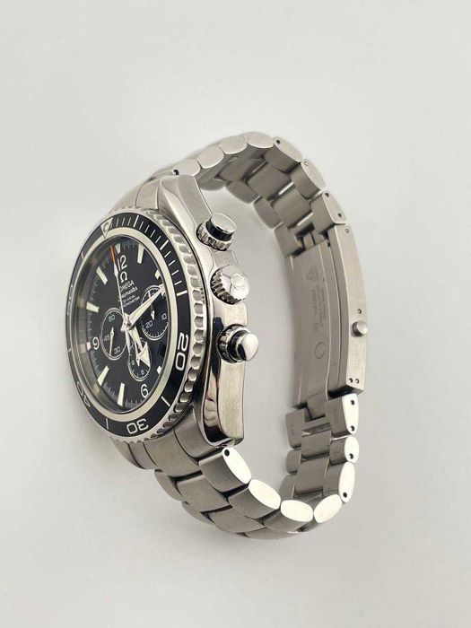 Часы Omega Seamaster Planet Ocean Chronograph