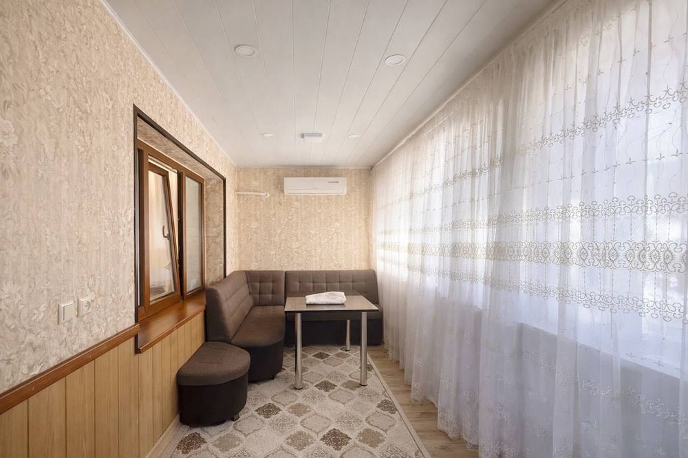 Паркенский 90m2 77-Серия 4/2/4 квартира кирпич четырехкомнатная