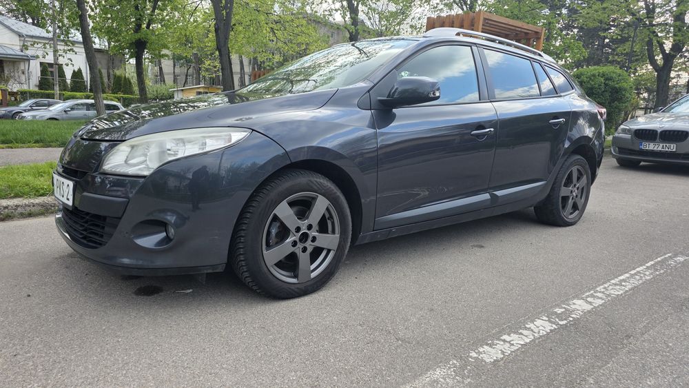 RENAULT Megane 2011