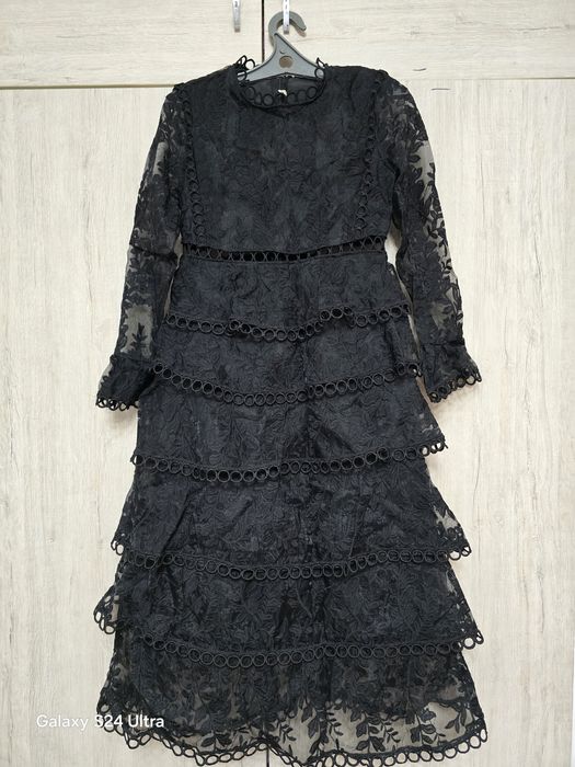 Платье нарядное за 5000т