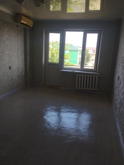 Продам квартиру на привокзальном