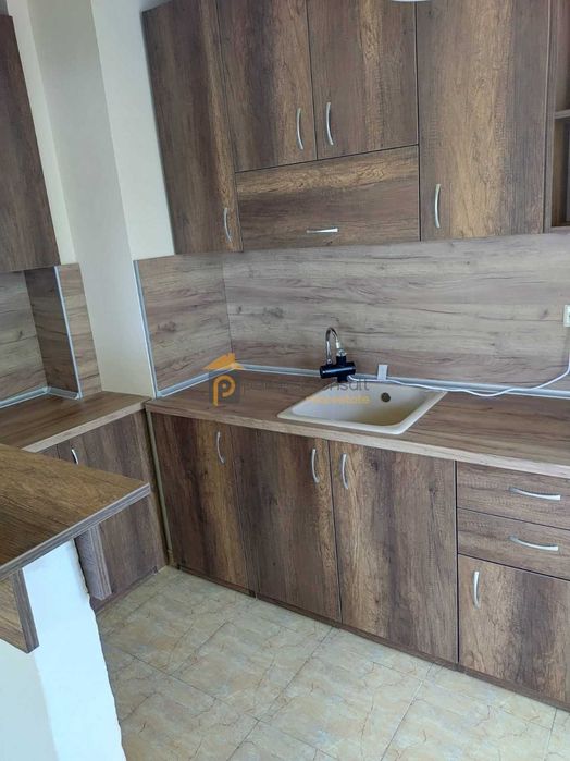 Дава се под наем Двустаен апартамент в Пловдив, Христо Смирненски - 70 кв.м за 350 € - Снимка #2