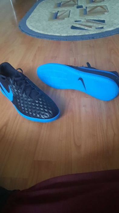 Adidasi Nike Tiempo Legend 8, noi