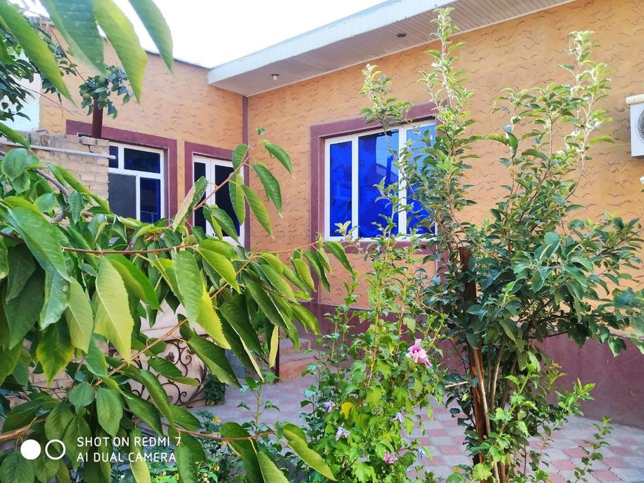 Ховли сотилади арентир 5 мактаб