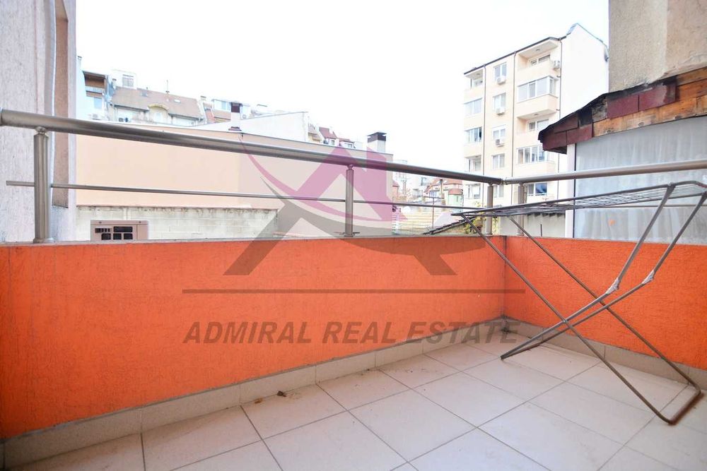 Дава се под наем Двустаен апартамент в Варна, Колхозен пазар - 60 кв.м за 350 € - Снимка #3