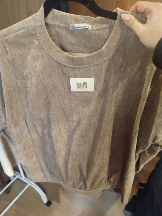 Дамски анцунг без размер в два цвята