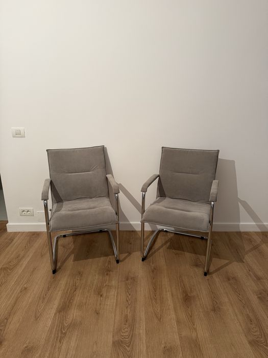 Scaune bucatarie sau living